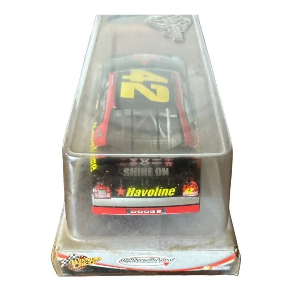 Action Racing Collectibles NASCAR‎ Jamie McMurray 2005 Car NIB
